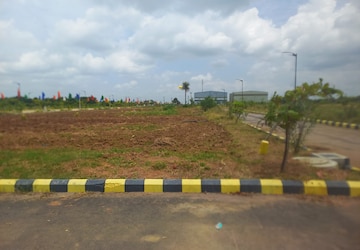 Plot For Sale in Sangareddy