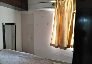 Building Lobby in 3 BHK Apartment at BPTP Parkland Pride, Sector 77 – for Rent