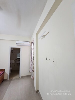 Building Lobby in 2 BHK Apartment at Shree Vardhman Mantra, Sector 67 – for Rent