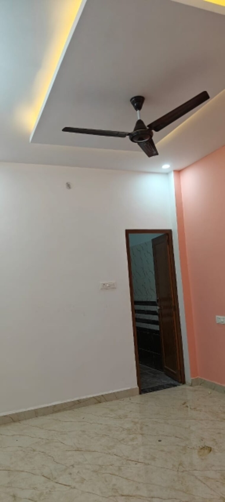 Room, indira nagar 3 Bedroom 1050 Sq.Ft. Independent House In Indira Nagar Lucknow 9342175