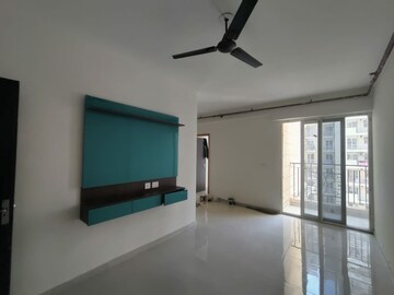 2 BHK Apartment For Rent in Signature The Millennia 2, Sector 37d