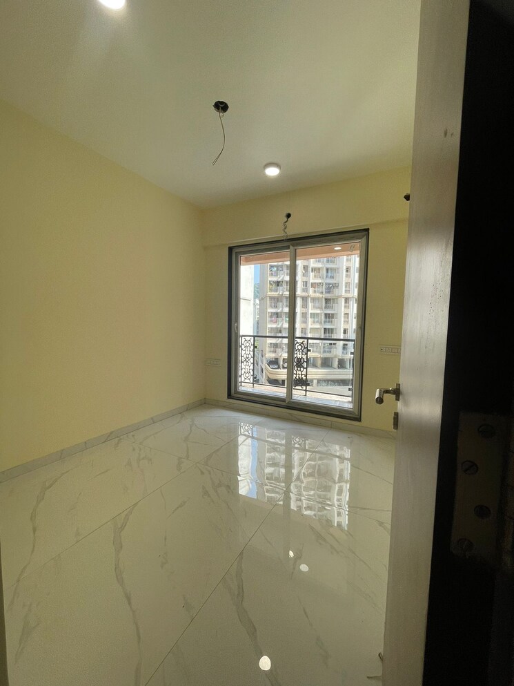 Room, jk-iris 2 Bedroom 658 Sq.Ft. Apartment In Mira Road Thane 9342157