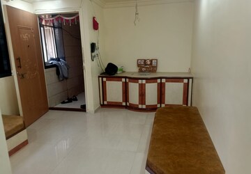Room in 1 BHK Apartment at Hiranandani Gardens Kingston, Powai – for Rent