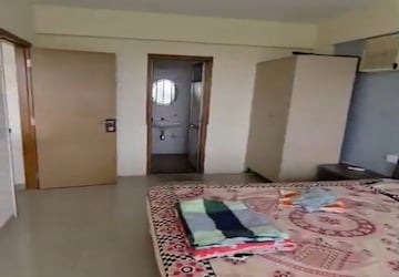 Bedroom in 3 BHK Apartment at Chhaya Society, Chembur – for Rent