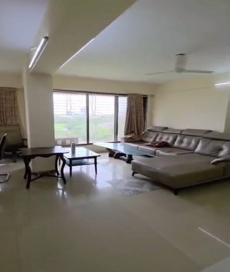 Living Room, chhaya-society 3 Bedroom 1430 Sq.Ft. Apartment In Chembur Mumbai 9342166