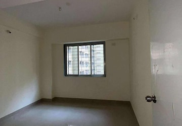 Room in 1 BHK Apartment at Lodha Golden Dream, Dombivli East – for Rent