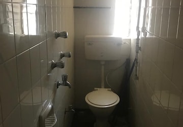 Bathroom in 1 BHK Apartment at Poornima Apartments, Colaba – for Rent