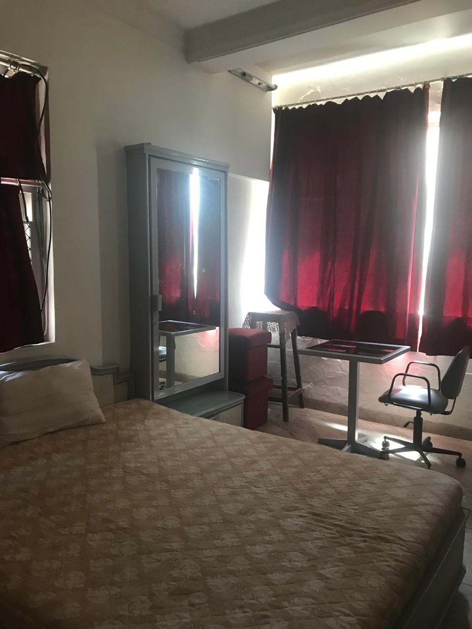 1 BHK 550 Sq.Ft. Apartment in Poornima Apartments