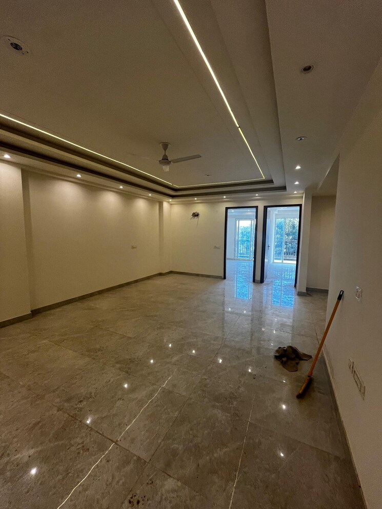 Room, chattarpur 4 Bedroom 1530 Sq.Ft. Builder Floor In Chattarpur Delhi 9342269