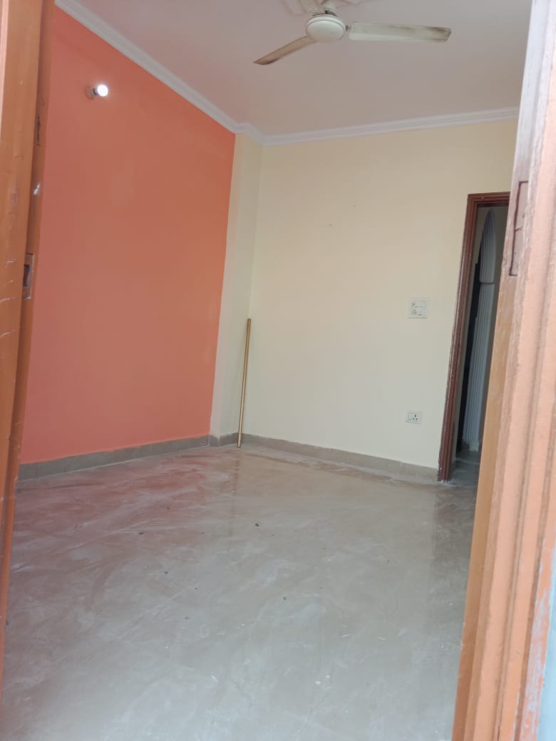 2 BHK 800 Sq.Ft. Builder Floor in Saket Enclave Ghaziabad