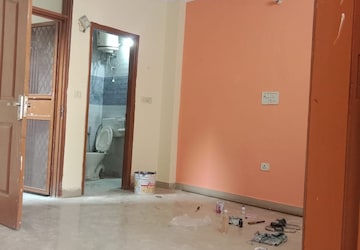 Room in 2 BHK Builder Floor at Saket Enclave Ghaziabad, Rajendra Nagar – for Rent