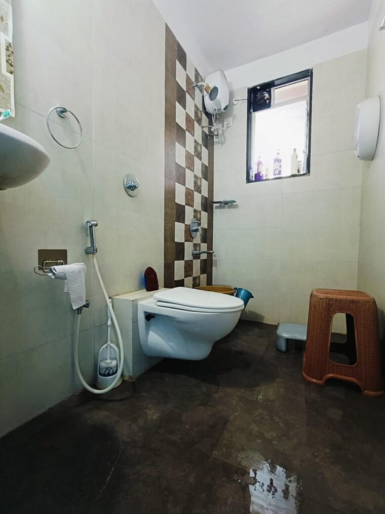 Bathroom, galaxy-greenwoods 3 Bedroom 1750 Sq.Ft. Apartment In Kharghar Navi Mumbai 9342222