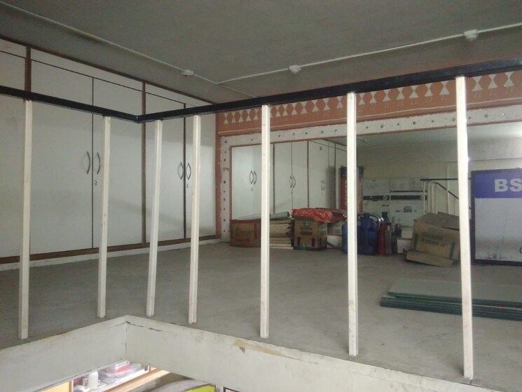 Entrance, bandal-capital Commercial Shop 325 Sq.Ft. In Kothrud Pune 9342240