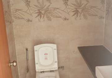 Bathroom in 1 BHK Apartment at Paramount Golfforeste, Zeta I Greater Noida – for Rent