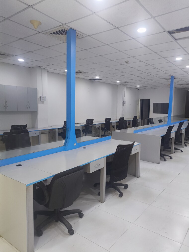 Team Area, sector 74 Commercial Office Space 4000 Sq.Ft. In Sector 74 Mohali 9342275
