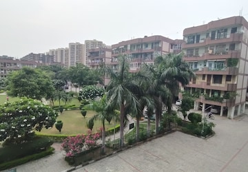 4 BHK Apartment – Exterior View View at Sector 20 - for Rent