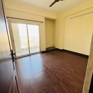 Room in 2 BHK Apartment at VVIP Addresses, Raj Nagar Extension – for Sale