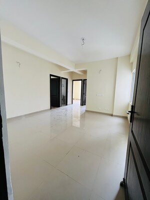 Room in 1 BHK Apartment at VVIP Nest, Raj Nagar Extension – for Sale