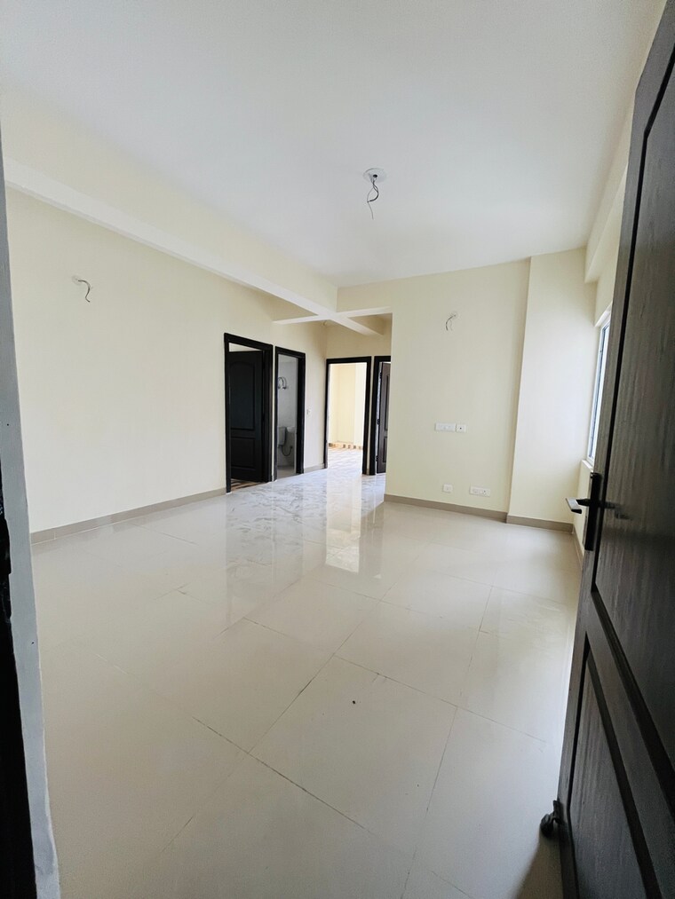 Room, vvip-nest 1 Bedroom 670 Sq.Ft. Apartment In Raj Nagar Extension Ghaziabad 9342311