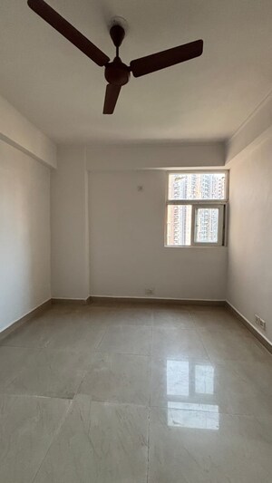 Room in 2.5 BHK Apartment at Prateek Laurel, Sector 120 – for Sale