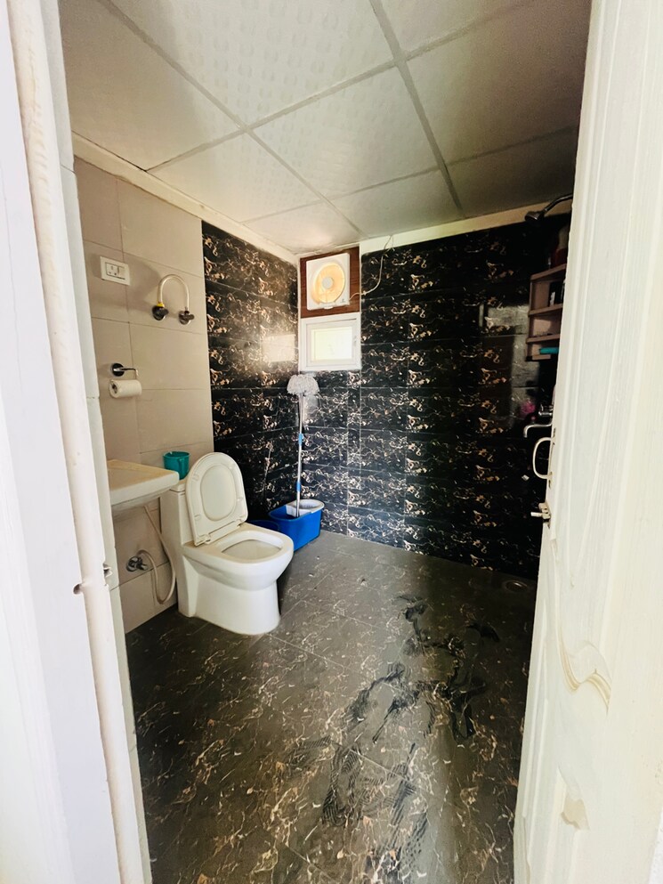 Team Area, migsun-roof 2 Bedroom 815 Sq.Ft. Apartment In Bhuapur Ghaziabad 9342390