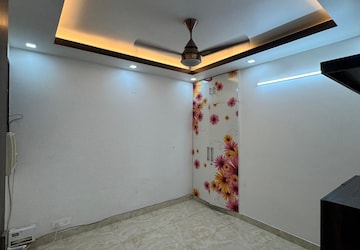 Room in 2 BHK Builder Floor at Malviya Nagar – for Rent