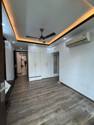 Room in 2 BHK Builder Floor at Malviya Nagar – for Rent