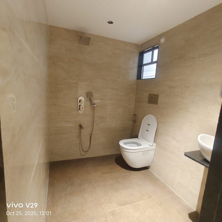 Bathroom, pokhran road no one 3 Bedroom 1262 Sq.Ft. Apartment In Pokhran Road No One Thane 9342384