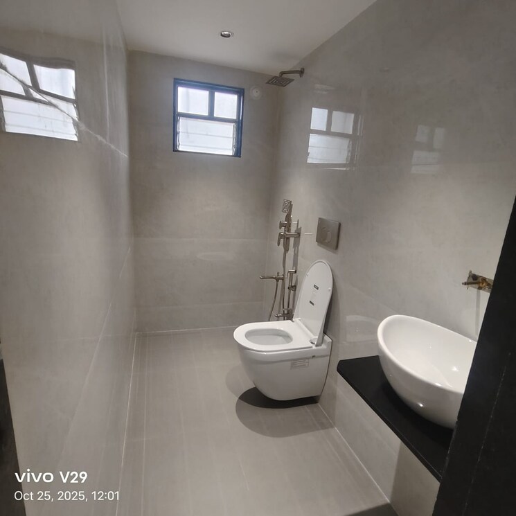 Bathroom, pokhran road no one 3 Bedroom 1262 Sq.Ft. Apartment In Pokhran Road No One Thane 9342384