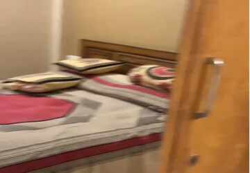 Bedroom in 1 BHK Apartment at LD Viceroy, Chembur – for Rent