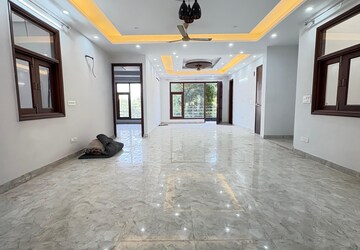 3 BHK Builder Floor For Rent in Sector 50
