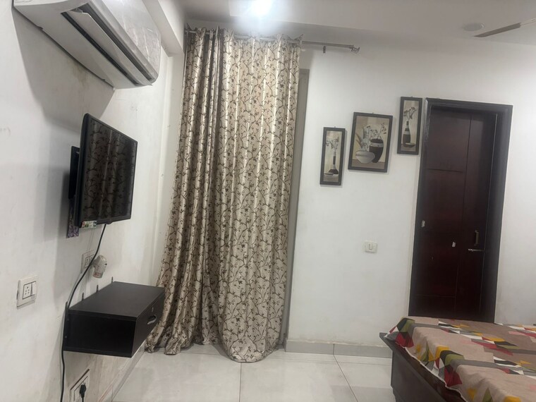 Living Room, g-and-g-myst-homes 1 Bedroom 528 Sq.Ft. Apartment In Patiala Road Zirakpur 9342415