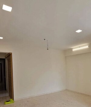 Room in 3 BHK Apartment at Puri Diplomatic Greens Phase I, Sector 111 – for Rent