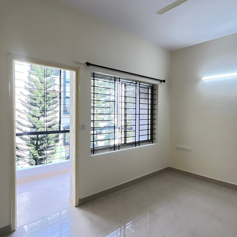 Room, aakruthi-silverline 3 Bedroom 1539 Sq.Ft. Apartment In Somasundarapalya Bangalore 9342419