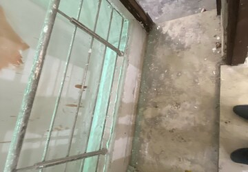 Balcony in 1 BHK Builder Floor at Chattarpur – for Rent