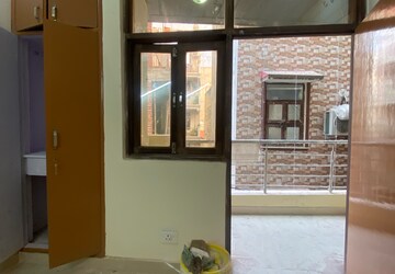 Living Room in 1 BHK Builder Floor at Chattarpur – for Rent
