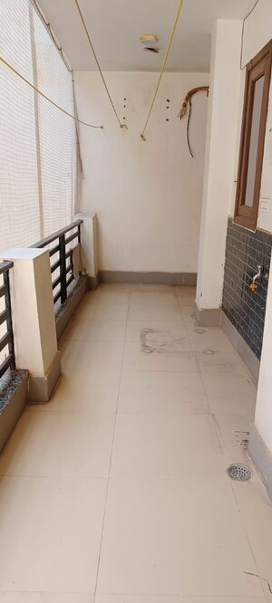 Kitchen in 4 BHK Builder Floor at Green Fields Colony – for Rent