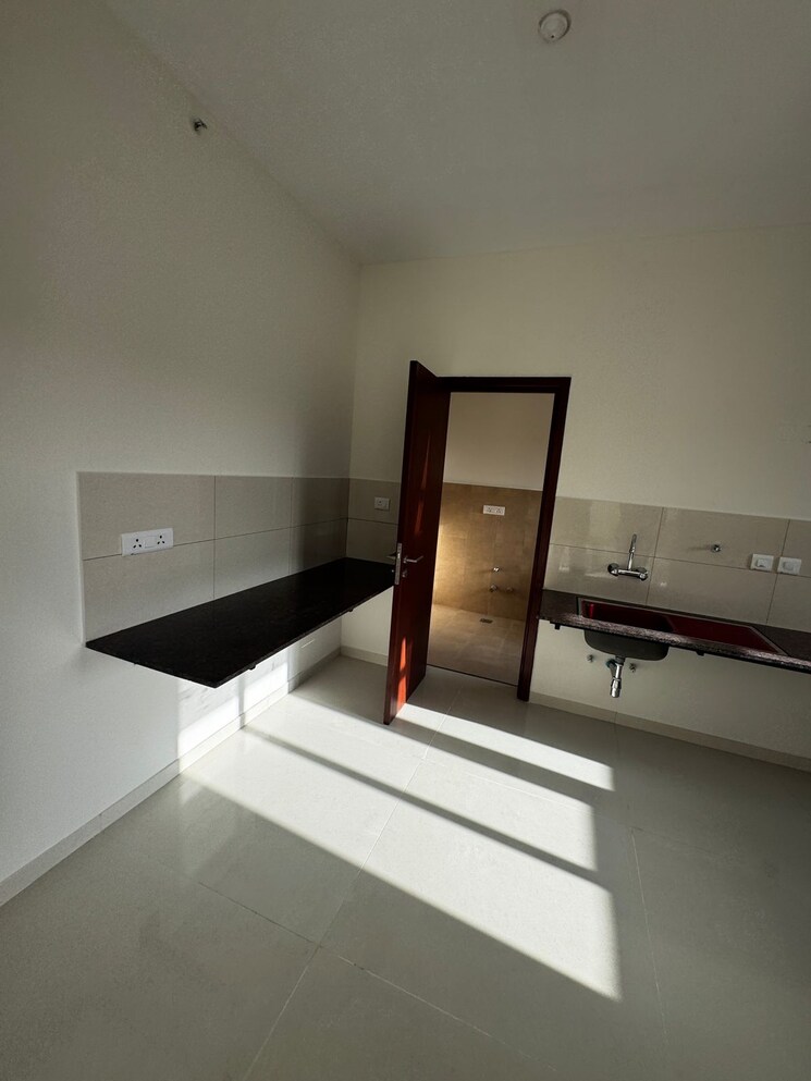 Kitchen, l-t-raintree-boulevard-phase-2 4 Bedroom 2765 Sq.Ft. Apartment In Hebbal Bangalore 9342519