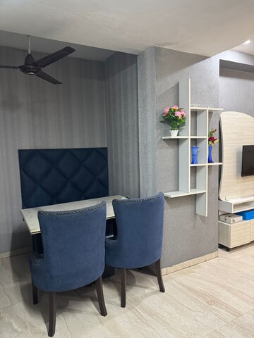 Team Area in 2 BHK Apartment at Trishla City, Patiala Road – for Rent