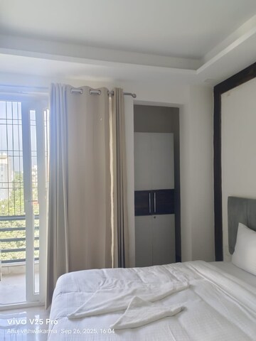 Building Lobby in 3.5 BHK Builder Floor at M3M Golf Hills, Sector 79 – for Sale