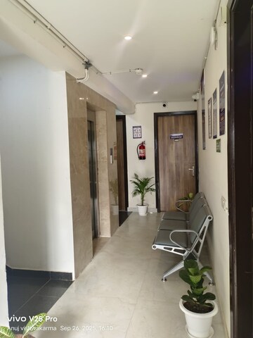 Building Lobby in 3.5 BHK Builder Floor at M3M Golf Hills, Sector 79 – for Sale