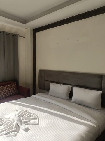Bedroom in 3.5 BHK Builder Floor at M3M Golf Hills, Sector 79 – for Sale