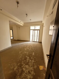 3 BHK Apartment For Sale in Amrapali Platinum