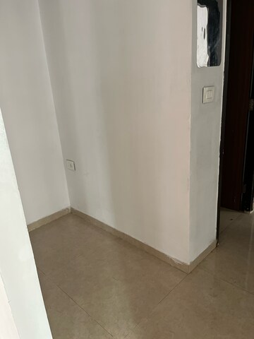 Room in 2 BHK Apartment at Lodha Palava Urbano G And H, Taloja Bypass Road – for Rent