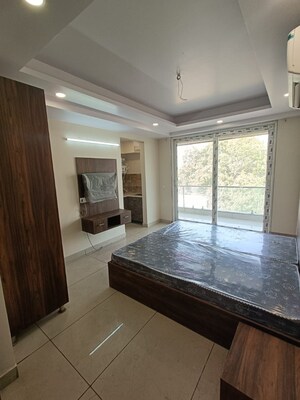 Kitchen in Studio Builder Floor at Sector 38 – for Rent