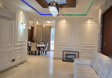Living Room in 3 BHK Builder Floor at Kohli One Malibu Town, Malibu Town – for Rent