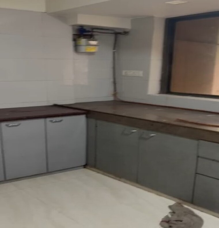 Kitchen, chembur 3 Bedroom 1300 Sq.Ft. Apartment In Chembur Mumbai 9342636