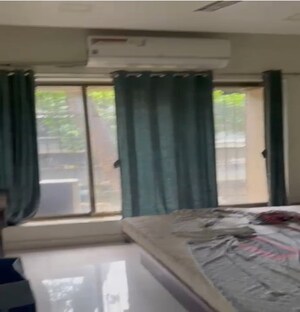 Bedroom in 3 BHK Apartment at Chembur – for Rent