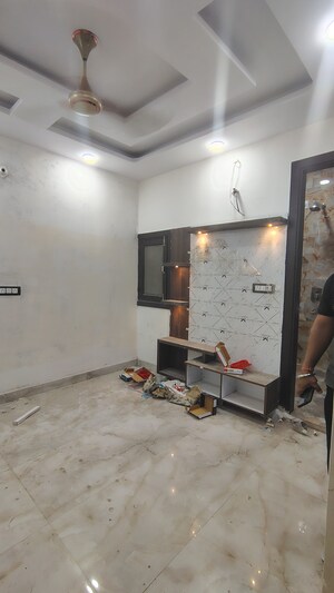 2 BHK Builder Floor For Rent in Dwarka Mor