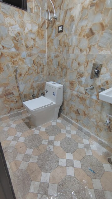 Bathroom in 2 BHK Builder Floor at Dwarka Mor – for Rent